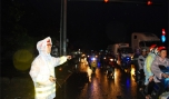 CSGT Tiền Giang dầm mưa điều tiết giao thông
