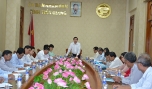 Chủ tịch UBND tỉnh Lê Văn Hưởng phát biểu chỉ đạo tại buổi làm việc.