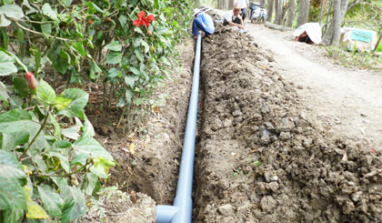 HTX sửa chữa, nâng cấp mở rộng tuyến ống, bảo đảm cung cấp đủ nước cho các xã viên.