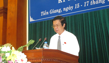 Ông Nguyễn Văn Danh, Chủ tịch HĐND tỉnh thay mặt chủ tọa kỳ họp phát biểu bế mạc kỳ họp.