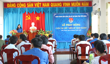 Chị Nguyễn Thị Uyên Trang, Bí thư Tỉnh đoàn phát động cuộc thi