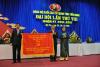 Bà Trần Thị Kim Cúc, Bí thư Tỉnh ủy trao cờ thi đua xuất sắc cho Bí thư Đảng ủy khối các cơ quan tỉnh nhiệm kỳ 200