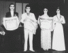 NSND Bạch Tuyết chúc mừng 3 nghệ sĩ đoạt giải Thanh Tâm năm 1964: Diệp Lang, Thanh Sang, Lệ Thủy (ảnh tư liệu)