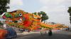 Tác phẩm rồng vẽ bằng nghệ thuật graffiti dài 400m trên đường Hùng Vương, TP Mỹ Tho, Tiền Giang - Ảnh: V.TR.