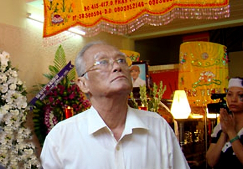 Soạn giả Huỳnh Minh Nhị qua đời