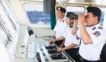 Cán bộ, chiến sĩ Cảnh sát biển Vùng 2 phổ biến kế hoạch trước khi lên đường làm nhiệm vụ.