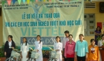 Viettel Tiền Giang: Trao quà cho học sinh nghèo, học giỏi