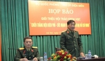 Đại tá Nguyễn Phương Diện phát biểu tại buổi họp báo. Ảnh: KS