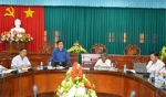 Ông Nguyễn Văn Hùng, Phó Ban Dân vận Trung ương phát biểu tại buổi làm việc với Ban Dân vận Tỉnh ủy.