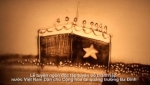 Hình ảnh Phan Anh Vũ vẽ tranh cát lúc Bác Hồ đọc Tuyên ngôn độc lập ngày 2-9 tại quảng trường Ba Đình - Ảnh cắt từ clip