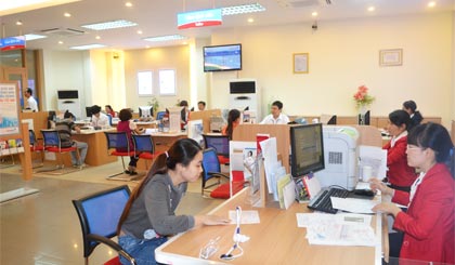 Giao dịch tại Chi nhánh Vietinbank Tiền Giang.