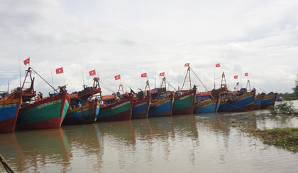 Huy động nhân lực tàu thuyền và phương tiện nhân sự tham gia bảo vệ chủ quyền, quyền chủ quyền các vùng biển nước CHXHCNVN của huyện Gò Công Đông.