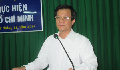 Ông Lê Hồng Quang, Phó Bí thư Tỉnh ủy phát biểu tại buổi tọa đàm