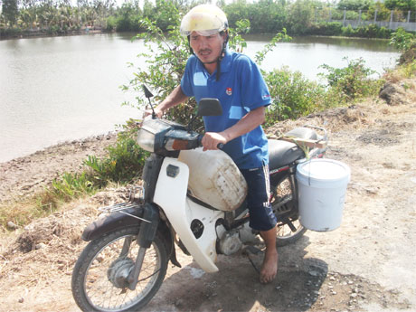  Mùa khô năm 2015, nước sinh hoạt ở Tân Phú Đông được xem là căng thẳng nhất trong vài năm trở lại đây.