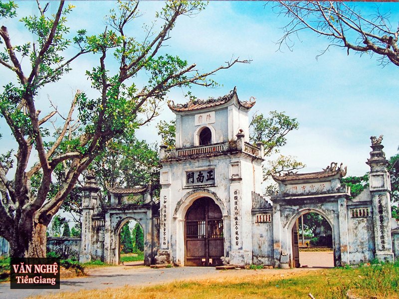 Phân tích Thiên Trường vãn vọng: bức tranh quê thanh bình
