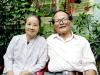 Nhà thơ Giang Nam và vợ. Ảnh: VTC News