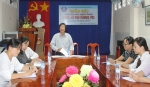 Chủ tịch Hội Liên hiệp Văn học Nghệ thuật tỉnh Long An - Nguyễn Lành chủ trì cuộc họp