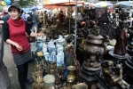 Nhộn nhịp phiên chợ đồ cổ duy nhất trong năm ở Hà Nội