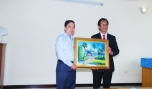 Đoàn cán bộ lãnh đạo tỉnh thăm Đại sứ quán Việt Nam tại Campuchia