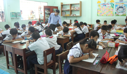 Mô hình trường học mới (VNEN) được đưa vào giảng dạy tại Trường Tiểu học Thái Sanh Hạnh (TP. Mỹ Tho) từ năm học 2012 - 2013.